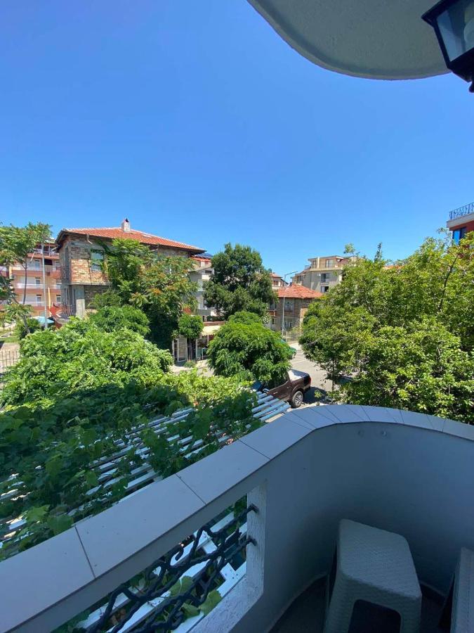 Lilia 2 Family Hotel Primorsko Luaran gambar
