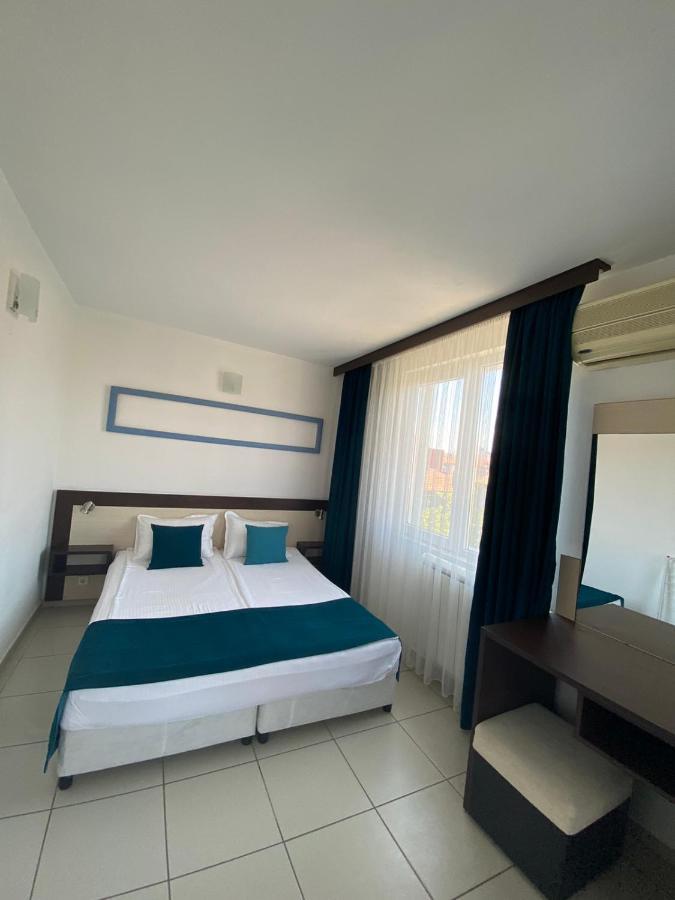 Lilia 2 Family Hotel Primorsko Luaran gambar