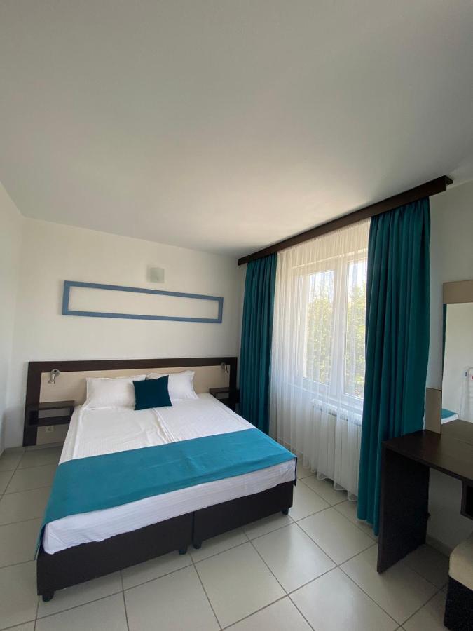 Lilia 2 Family Hotel Primorsko Luaran gambar