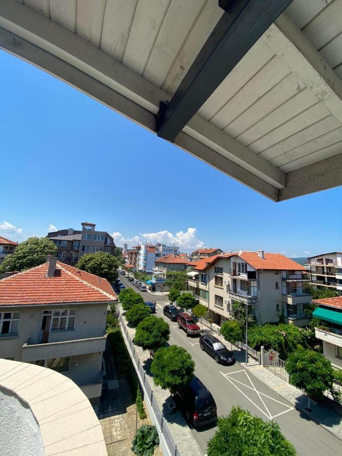 Lilia 2 Family Hotel Primorsko Luaran gambar