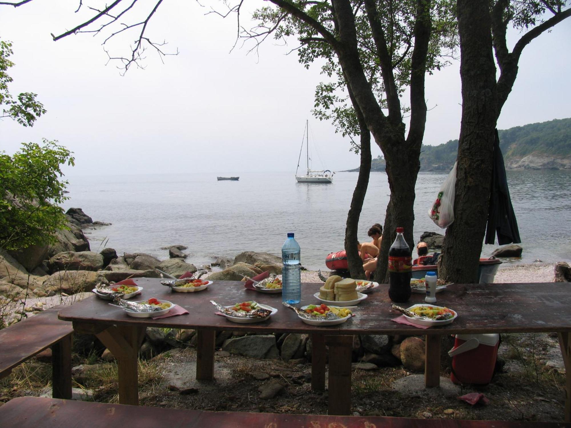 Lilia 2 Family Hotel Primorsko Luaran gambar